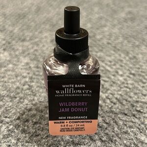 White Barn Fragrance Refill with Black Cap